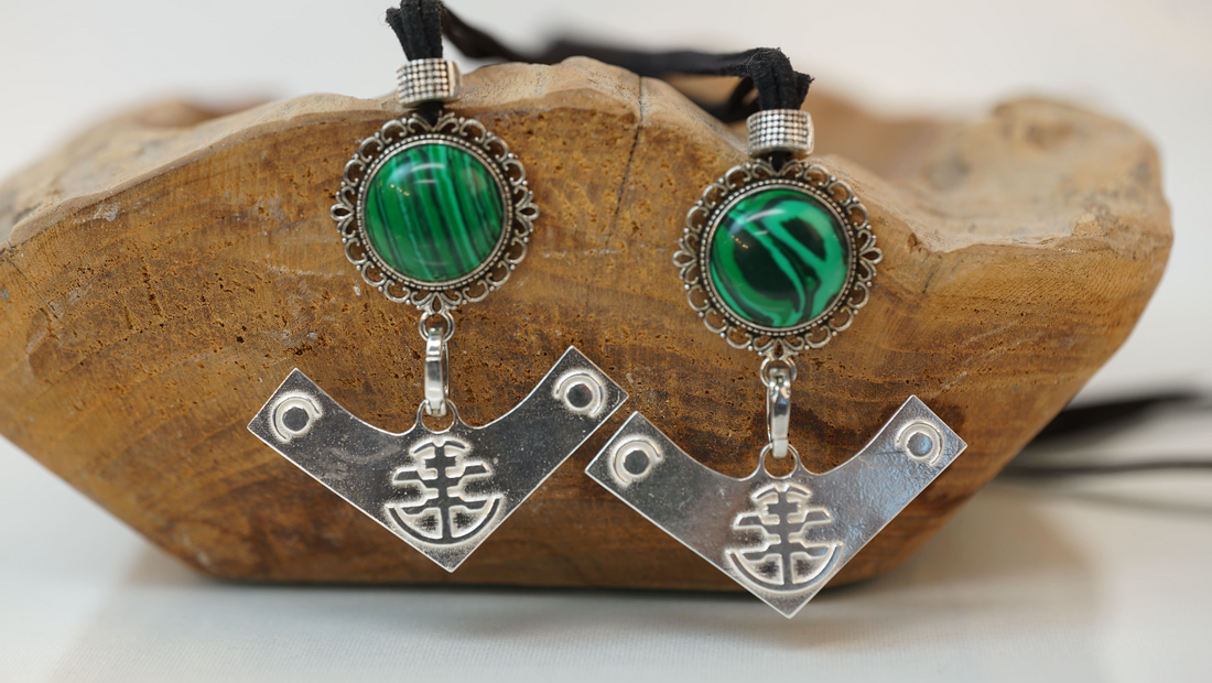 Set Silver Black cord